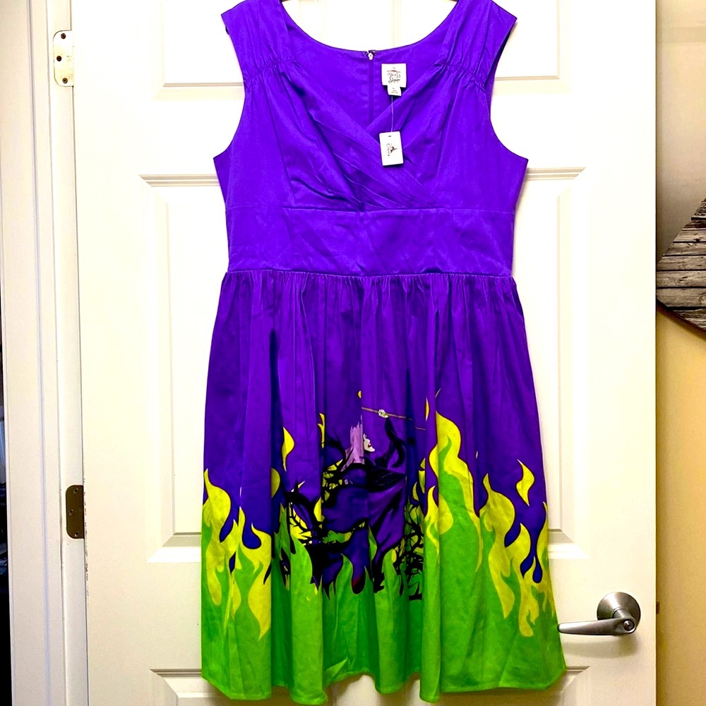 Final Price Disney Dress Shop Maleficent Dress, XL, NWT - Picture 2 of 8